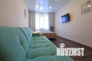 1-к квартира, посуточно, 40м2, 14/18 этаж