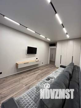 1-к квартира, посуточно, 40м2, 8/19 этаж