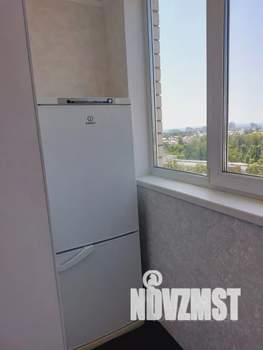 Студия квартира, посуточно, 40м2, 10/10 этаж