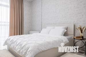 1-к квартира, посуточно, 42м2, 1/1 этаж