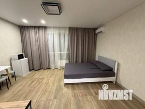 Студия квартира, посуточно, 30м2, 6/19 этаж