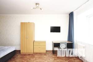 1-к квартира, посуточно, 44м2, 7/10 этаж