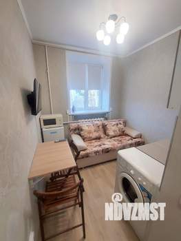Студия квартира, посуточно, 13м2, 1/5 этаж