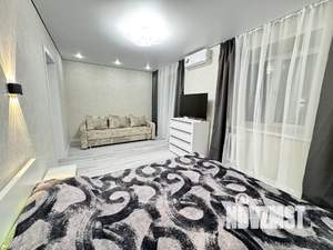 1-к квартира, посуточно, 50м2, 2/4 этаж