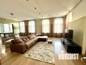 1-к квартира, посуточно, 244м2, 1/1 этаж