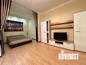 1-к квартира, посуточно, 56м2, 4/6 этаж