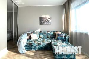 1-к квартира, посуточно, 70м2, 10/35 этаж