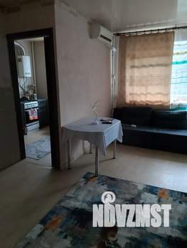 2-к квартира, посуточно, 43м2, 4/5 этаж