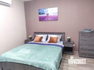 1-к квартира, посуточно, 43м2, 1/1 этаж