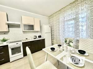 1-к квартира, посуточно, 50м2, 2/9 этаж