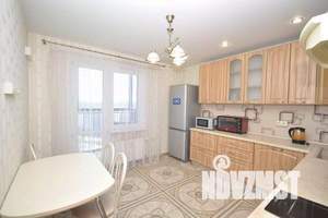 2-к квартира, посуточно, 62м2, 18/19 этаж