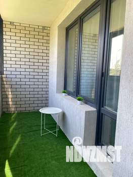 Студия квартира, посуточно, 33м2, 1/25 этаж