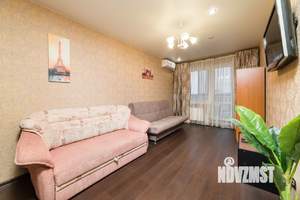 Студия квартира, посуточно, 37м2, 6/17 этаж