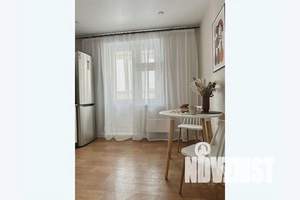 1-к квартира, посуточно, 34м2, 4/10 этаж