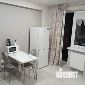 Студия квартира, на длительный срок, 28м2, 3/10 этаж