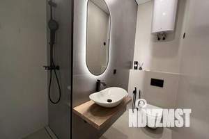 1-к квартира, посуточно, 34м2, 13/20 этаж