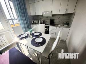 2-к квартира, посуточно, 52м2, 17/19 этаж