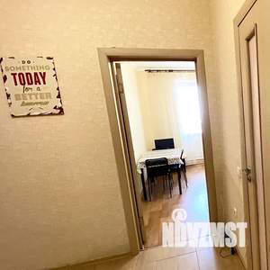 1-к квартира, посуточно, 52м2, 10/18 этаж