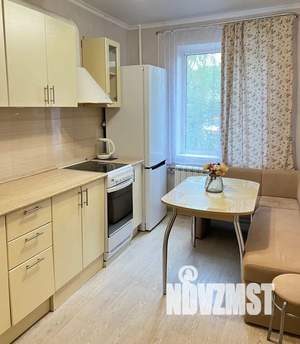 1-к квартира, посуточно, 39м2, 3/16 этаж