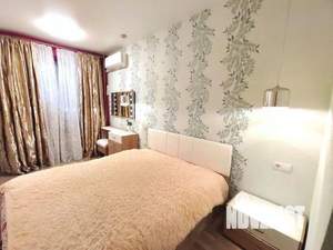 1-к квартира, посуточно, 50м2, 1/1 этаж