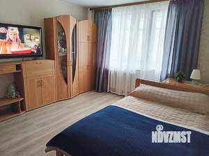 1-к квартира, посуточно, 30м2, 5/5 этаж