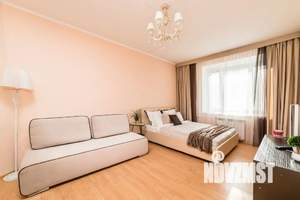 1-к квартира, посуточно, 42м2, 4/9 этаж