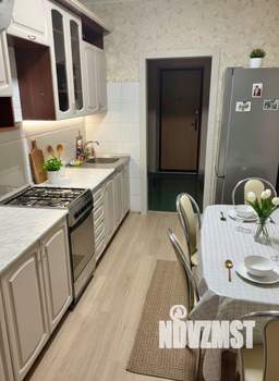 1-к квартира, посуточно, 50м2, 7/9 этаж