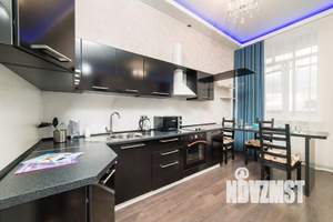 1-к квартира, посуточно, 50м2, 1/1 этаж