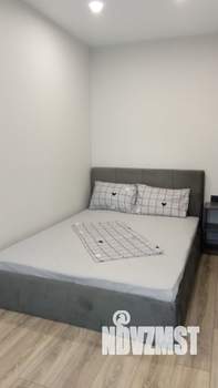 Студия квартира, посуточно, 34м2, 23/25 этаж