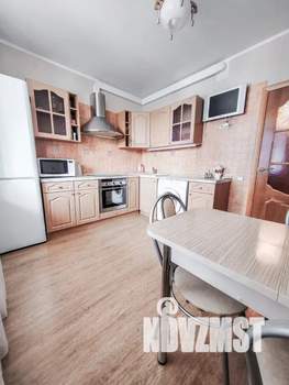 1-к квартира, посуточно, 50м2, 6/10 этаж