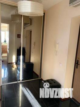 Студия квартира, посуточно, 40м2, 4/4 этаж