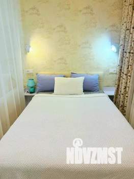 Студия квартира, посуточно, 35м2, 7/19 этаж