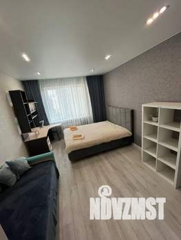 2-к квартира, посуточно, 65м2, 10/18 этаж