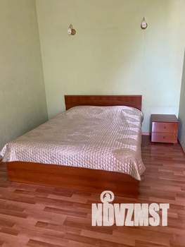 1-к квартира, посуточно, 54м2, 3/5 этаж