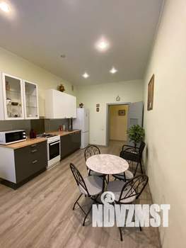 1-к квартира, посуточно, 52м2, 2/4 этаж