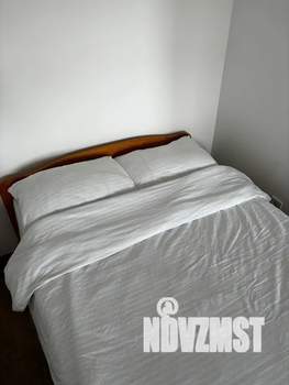 Студия квартира, посуточно, 33м2, 12/25 этаж