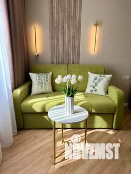 1-к квартира, посуточно, 35м2, 4/10 этаж