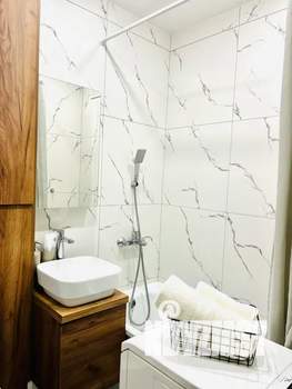 2-к квартира, посуточно, 55м2, 2/5 этаж