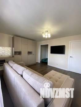 1-к квартира, посуточно, 41м2, 7/10 этаж