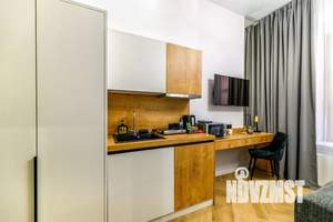 1-к квартира, посуточно, 16м2, -1/4 этаж