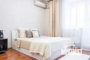 1-к квартира, посуточно, 42м2, 6/9 этаж