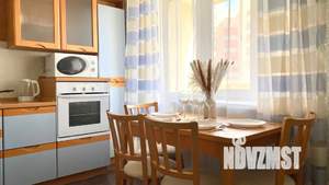 1-к квартира, посуточно, 44м2, 1/1 этаж