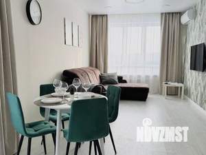 2-к квартира, посуточно, 53м2, 8/19 этаж