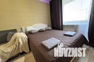 1-к квартира, посуточно, 38м2, 4/5 этаж