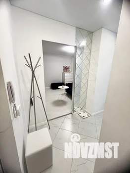 1-к квартира, посуточно, 38м2, 3/10 этаж