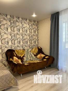 Студия квартира, посуточно, 35м2, 3/24 этаж