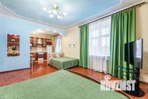 Студия квартира, посуточно, 50м2, 4/6 этаж