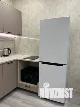 1-к квартира, посуточно, 35м2, 6/20 этаж
