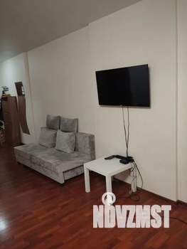 1-к квартира, посуточно, 60м2, 1/25 этаж