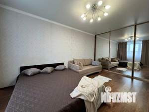 1-к квартира, посуточно, 42м2, 1/1 этаж